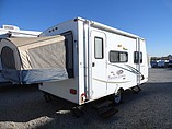 2011 Coachmen Freedom Express Photo #4