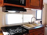 2011 Coachmen Freedom Express Photo #13