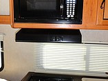 2011 Coachmen Freedom Express Photo #17