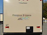 2015 Coachmen Freedom Express Photo #7