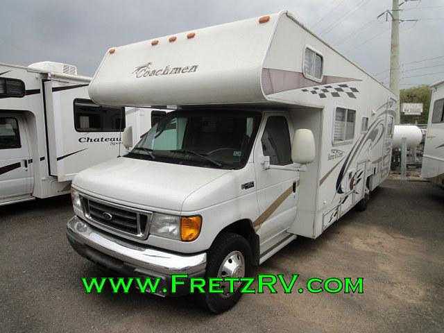 2005 Coachmen Freedom Photo