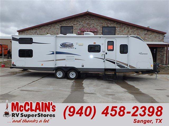 2014 Coachmen Freedom Express Photo