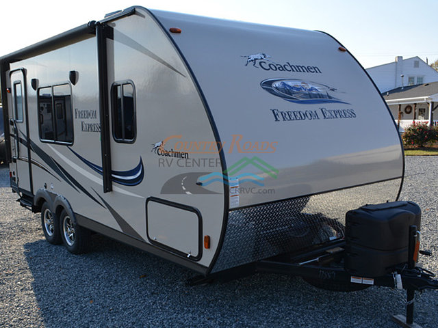2015 Coachmen Freedom Express Photo