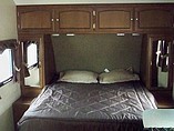 2016 Coachmen Freedom Express Photo #8