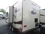 2015 Coachmen Freedom Express Photo #4