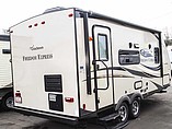 2015 Coachmen Freedom Express Photo #18