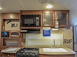 2015 Coachmen Freedom Express Photo #17