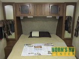 2015 Coachmen Freedom Express Photo #5