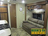 2015 Coachmen Freedom Express Photo #7