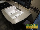 2015 Coachmen Freedom Express Photo #11