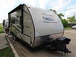 2015 Coachmen Freedom Express Photo #6
