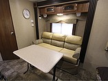 2015 Coachmen Freedom Express Photo #11