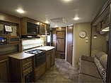 2015 Coachmen Freedom Express Photo #6