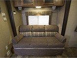 2015 Coachmen Freedom Express Photo #10