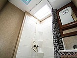 2016 Coachmen Freedom Express Photo #11