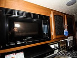 2016 Coachmen Freedom Express Photo #17