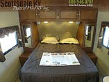 2016 Coachmen Freedom Express Photo #8