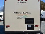 2016 Coachmen Freedom Express Photo #6