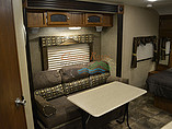 2016 Coachmen Freedom Express Photo #10