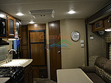2016 Coachmen Freedom Express Photo #14