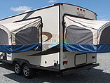 2015 Coachmen Freedom Express Photo #5