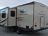 2015 Coachmen Freedom Express Photo #5