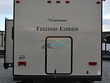 2015 Coachmen Freedom Express Photo #6