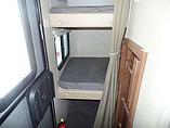 2016 Coachmen Freedom Express Photo #19