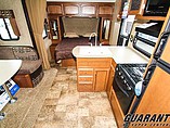 2016 Coachmen Freedom Express Photo #5