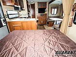 2016 Coachmen Freedom Express Photo #13