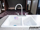 2016 Coachmen Freedom Express Photo #19