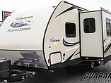 2016 Coachmen Freedom Express Photo #27