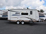 2012 Coachmen Freedom Express Photo #2