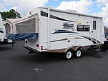 2012 Coachmen Freedom Express Photo #3