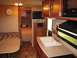 2014 Coachmen Freedom Express Photo #9