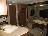 2015 Coachmen Freedom Express Photo #5