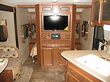 2015 Coachmen Freedom Express Photo #6