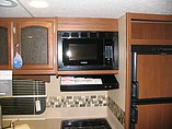 2015 Coachmen Freedom Express Photo #12