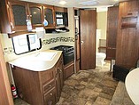 2016 Coachmen Freedom Express Photo #6
