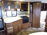 2016 Coachmen Freedom Express Photo #10