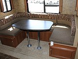 2013 Coachmen Freedom Express Photo #15