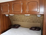 2013 Coachmen Freedom Express Photo #19