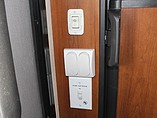 2013 Coachmen Freedom Express Photo #25