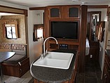 2013 Coachmen Freedom Express Photo #27