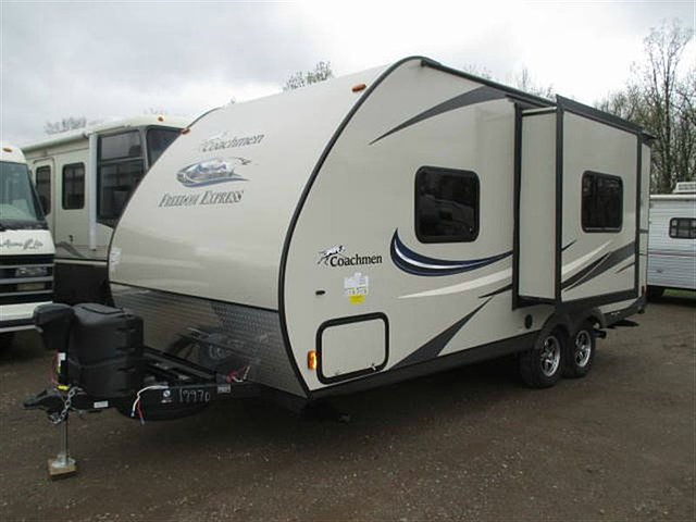 16 Coachmen Freedom Express