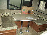 2014 Coachmen Freedom Express Photo #6