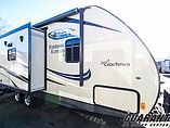 2015 Coachmen Freedom Express Photo #17