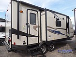 15 Coachmen Freedom Express