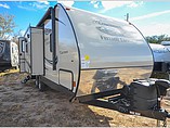 15 Coachmen Freedom Express