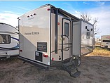 2015 Coachmen Freedom Express Photo #7